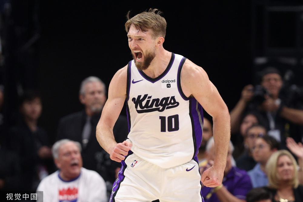 冠舞台上制 冠舞台上制